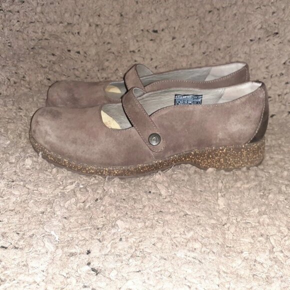 TEVA-Ventura S/N 4028 Brown Suede Casual Mary Janes-Snap Closure-Sz 8-NEAR MINT - Picture 2 of 10